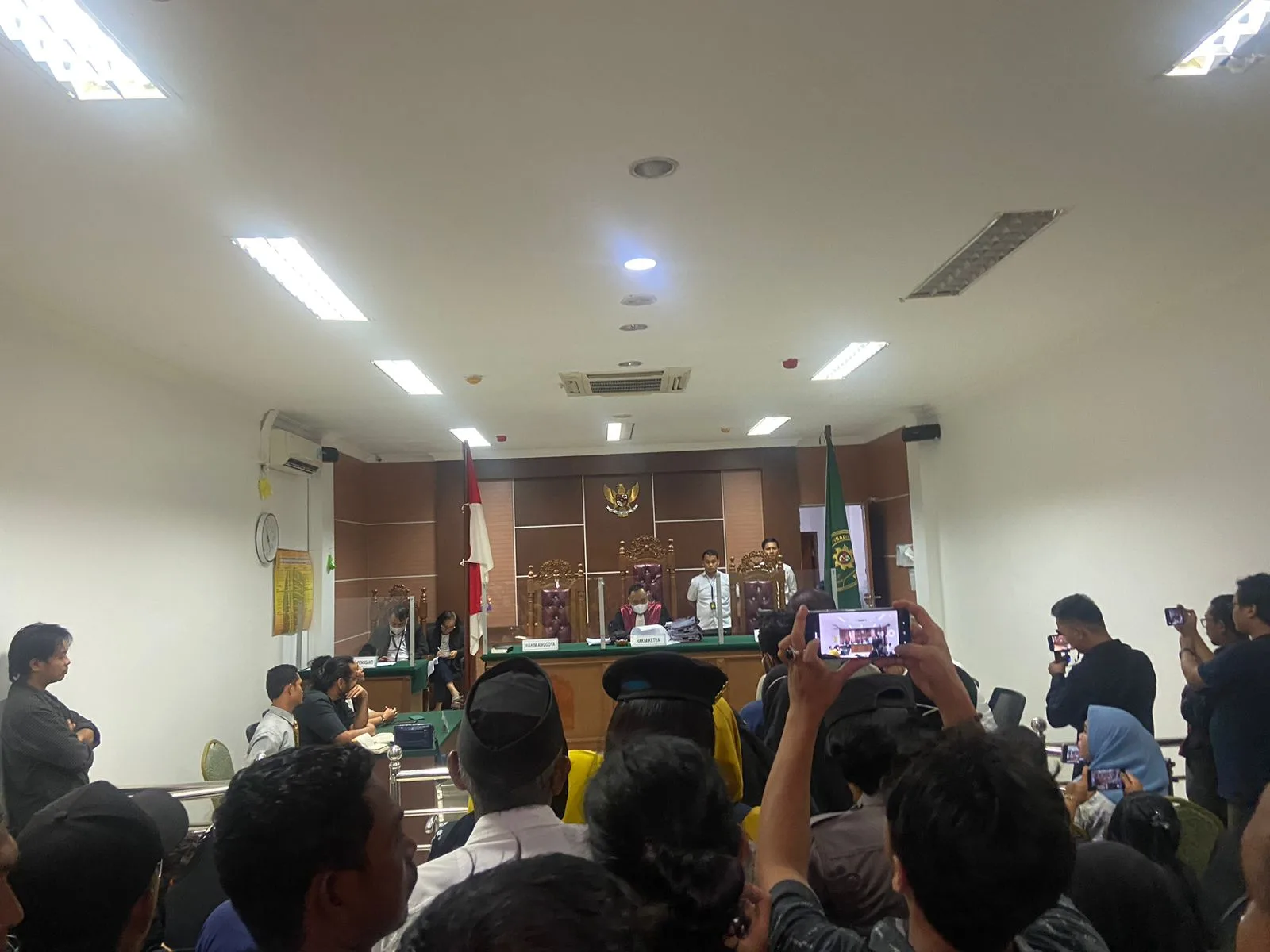 Gugatan Praperadilan 30 Tersangka Aksi Anarkis Di Kantor Bp Batam Ditolak Hakim