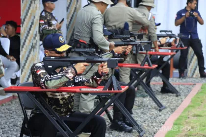 Latihan Menembak Bersama Polda Malut Dan Media Perkuat Sinergi Jelang Pilkada 01