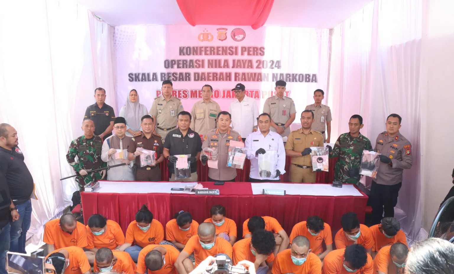 Operasi Skala Besar Polres Jakpus Ringkus 26 Tersangka Narkoba Dan Sita 2 Kg Sabu Di Kalipasir 52