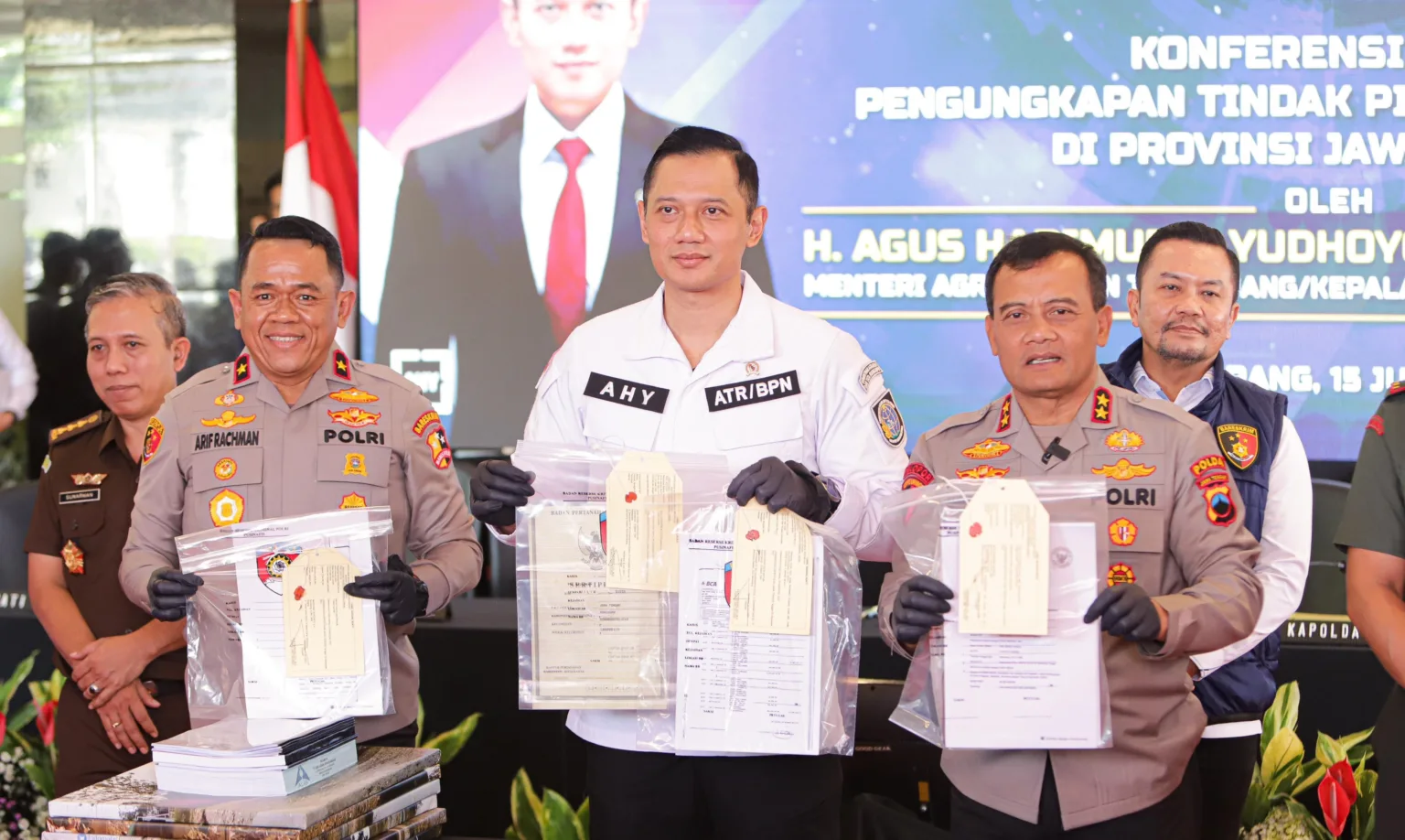 Polri Dan Kemenatrbpn Gebuk Mafia Tanah Terbesar Nasional 42 (1)