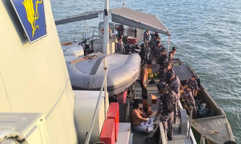 Ip Tni Al X Perompak Selat Malaka