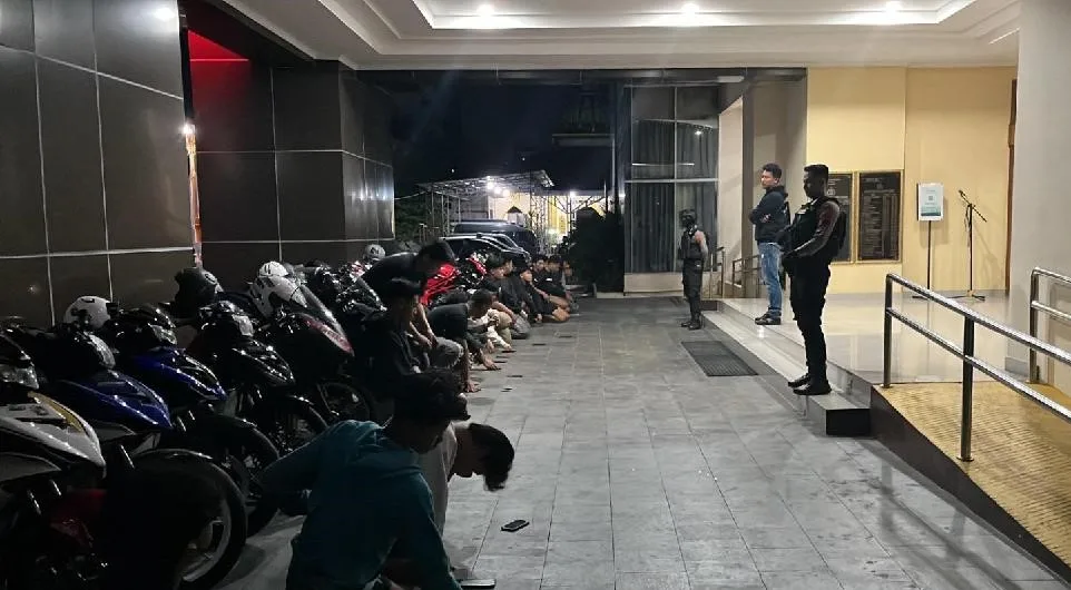 Polisi Amankan Puluhan Motor Berknalpot Brong Di Jalan Adi Sucipto Solo 22