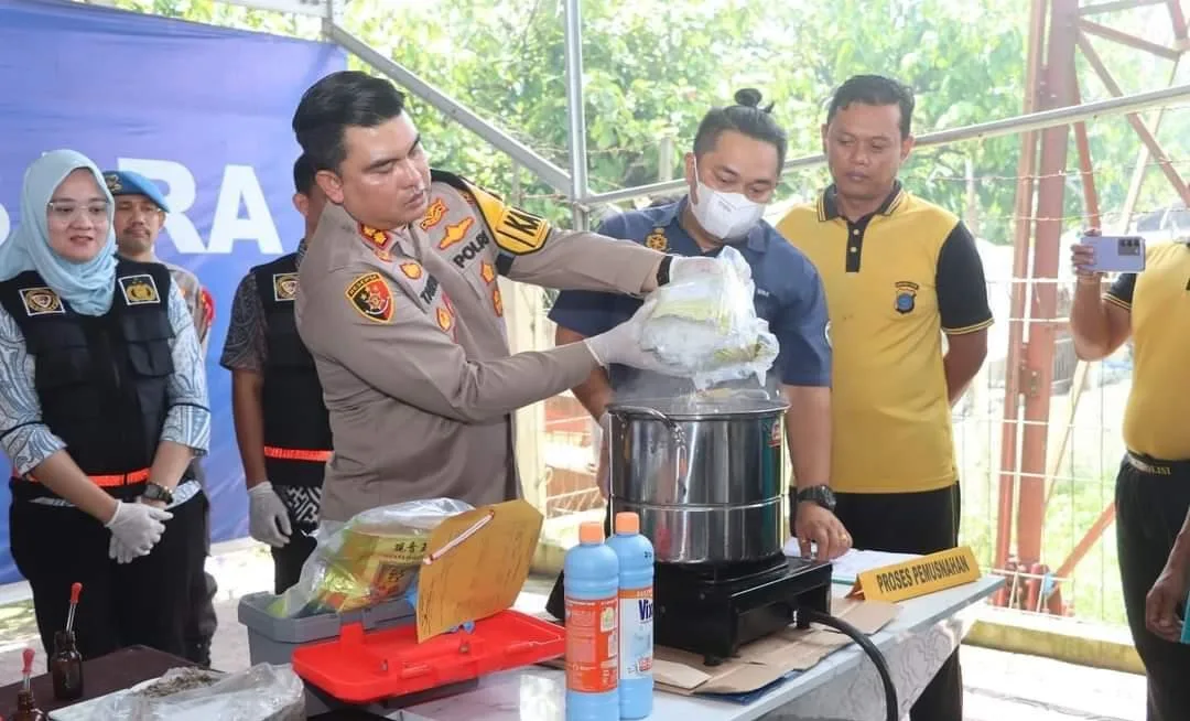 Polres Batubara Musnahkan Barang Bukti Kasus Narkoba 47