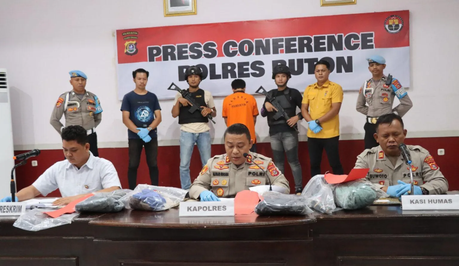 Almarhum aiptu fajar jadi korban salah sasaran penikaman di buton 04
