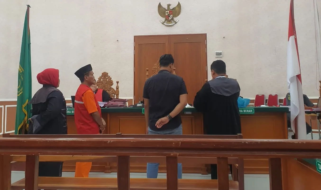 Terdakwa Nurdan alias Jordan menjalani sidang lanjutan dengan agenda pemeriksaan saksi di Pengadilan Negeri Tanjungbalai Karimun pada, Selasa (6/5/2025) | Foto: Ami