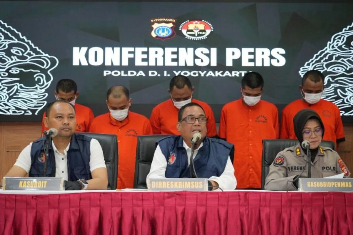 Berita lingga (64)