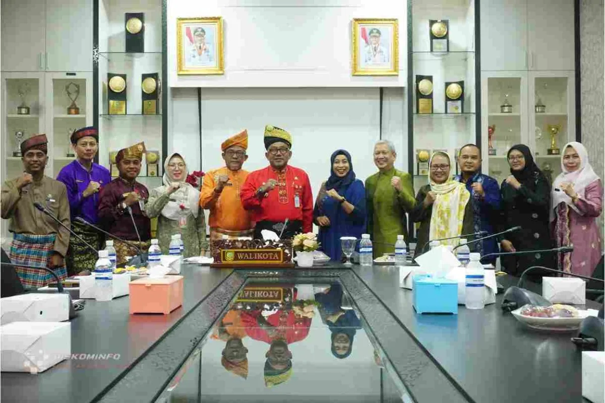 Berita lingga (8)