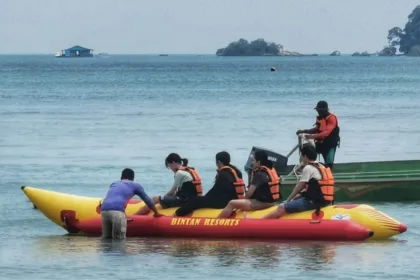 Kutipan berita lingga (92)