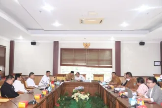 Kutipan berita lingga (96)