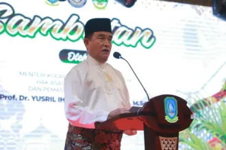 Kutipan lingga (13)