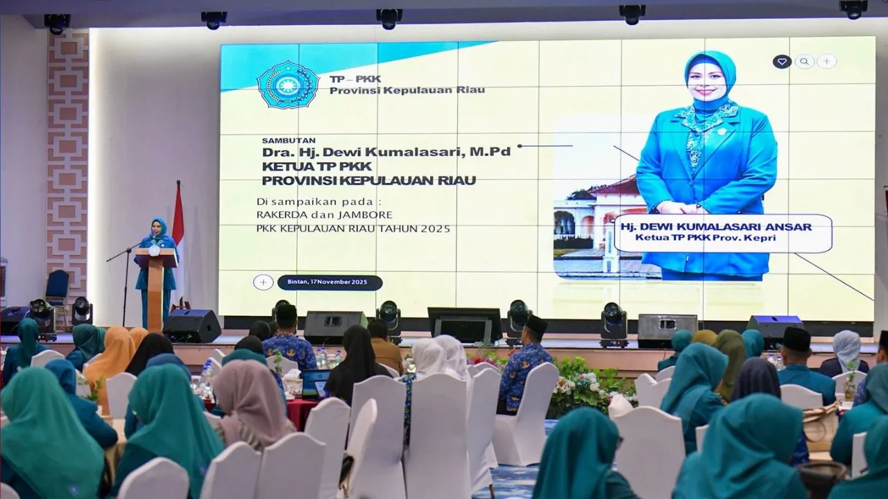 PKK Kepri Luncurkan Kampung CERIA, Buku Panduan Dasawisma Jadi Pegangan Kader Pembina Keluarga