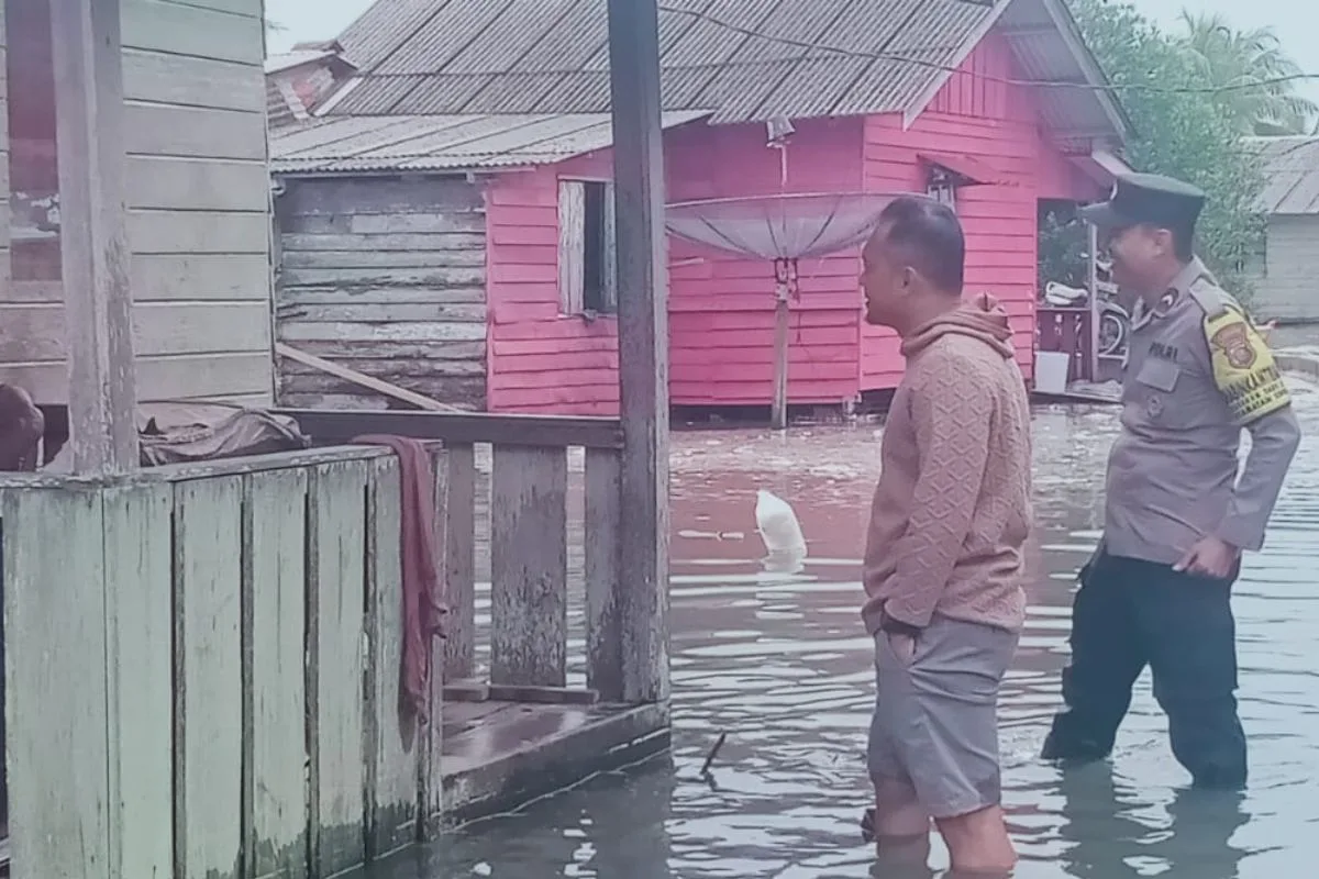 KUTIPAN BERITA LINGGA 2025 12 07T201437.089